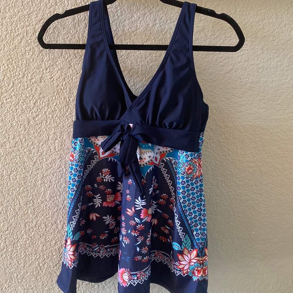 Greek inspired pretty two piece swim suit 🇬🇷